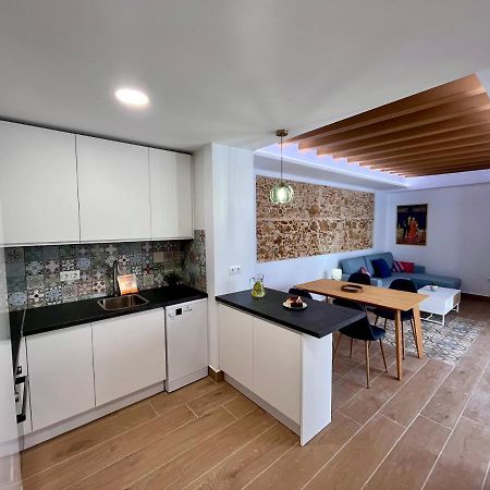 Gatu Premium Villa Flamenca , Preferente Mayores De 25 Anos Y Familias 加的斯 外观 照片