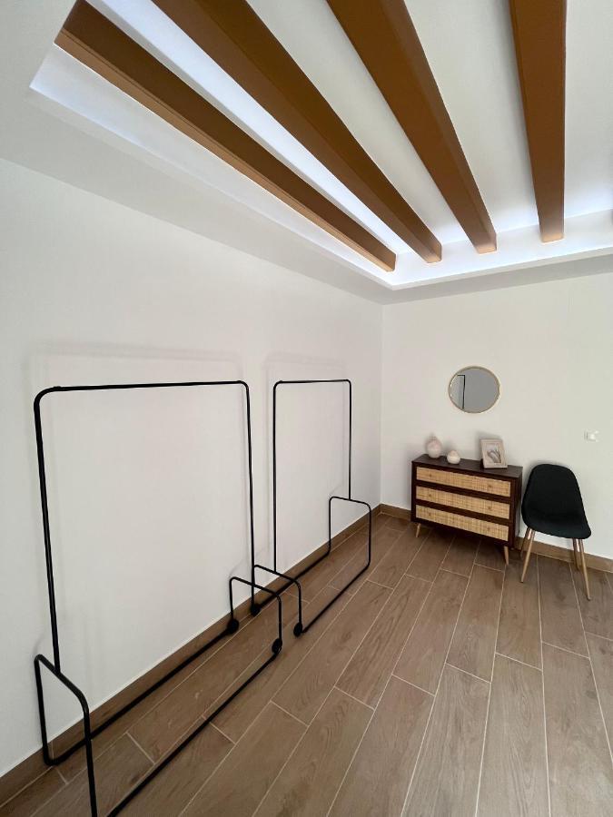 Gatu Premium Villa Flamenca , Preferente Mayores De 25 Anos Y Familias 加的斯 外观 照片