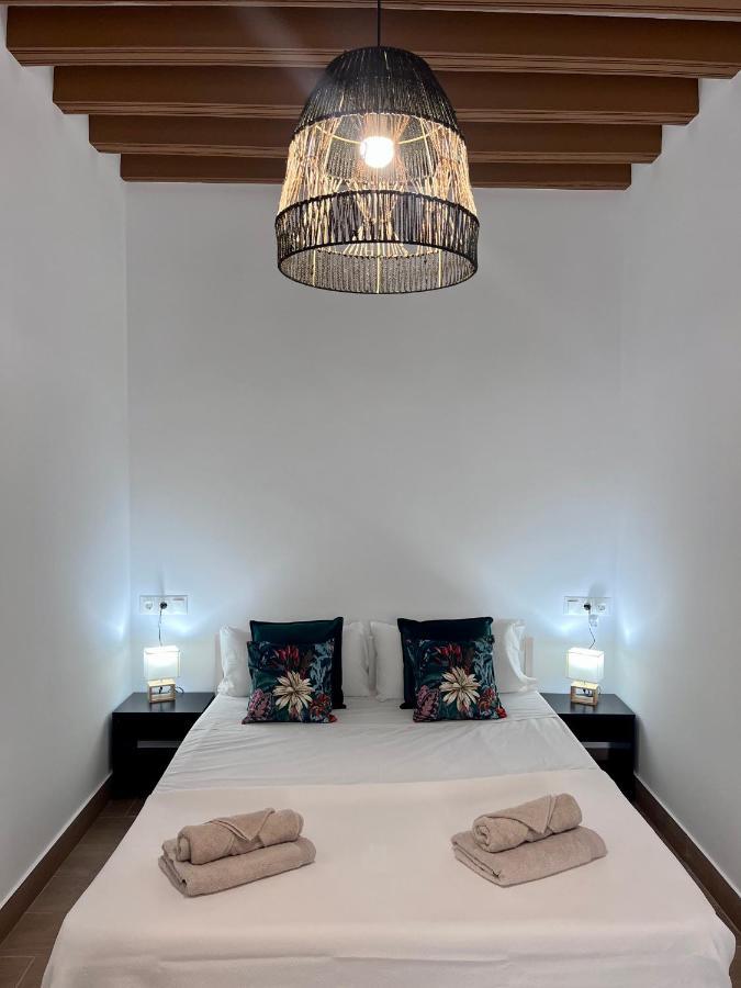 Gatu Premium Villa Flamenca , Preferente Mayores De 25 Anos Y Familias 加的斯 外观 照片