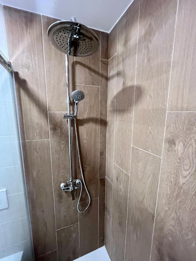 Gatu Premium Villa Flamenca , Preferente Mayores De 25 Anos Y Familias 加的斯 外观 照片