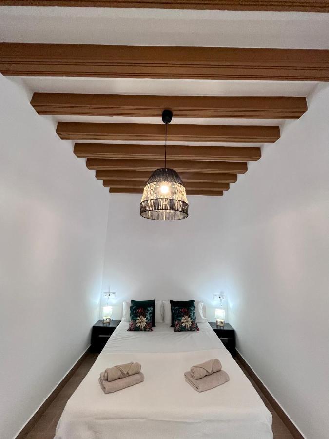 Gatu Premium Villa Flamenca , Preferente Mayores De 25 Anos Y Familias 加的斯 外观 照片